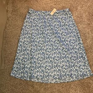 NWT Blue Floral Print Loft Skirt